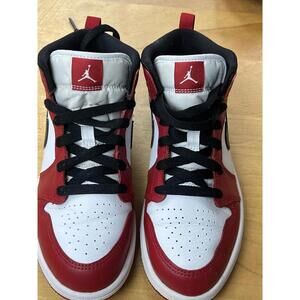 Nike Air Jordan 1 Mid SE Size 6Y Red White Black  640734-173